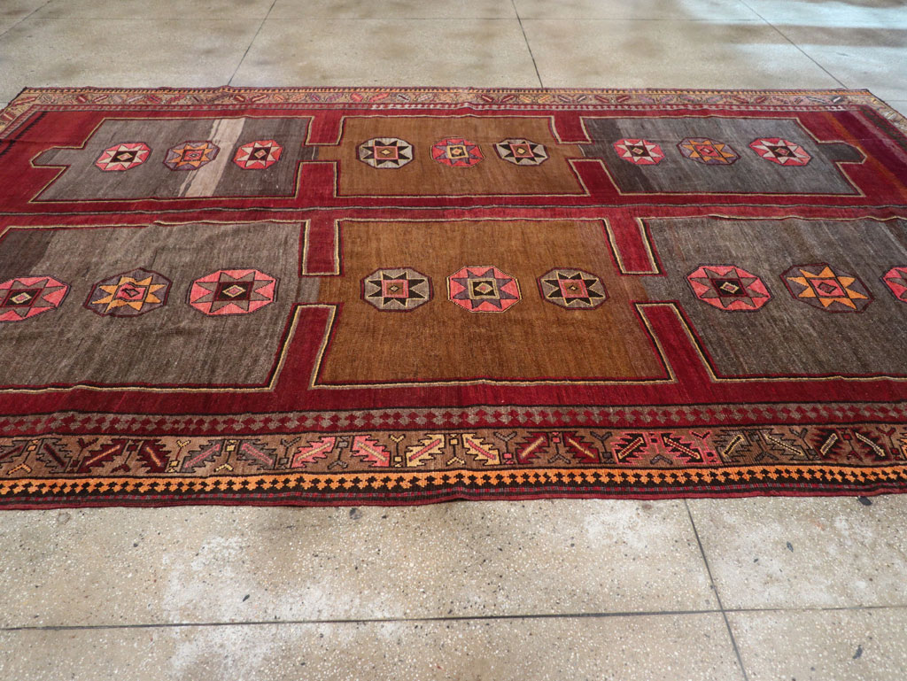 Vintage Turkish Anatolian Long Room Size Carpet, No.31268 - Gsblank