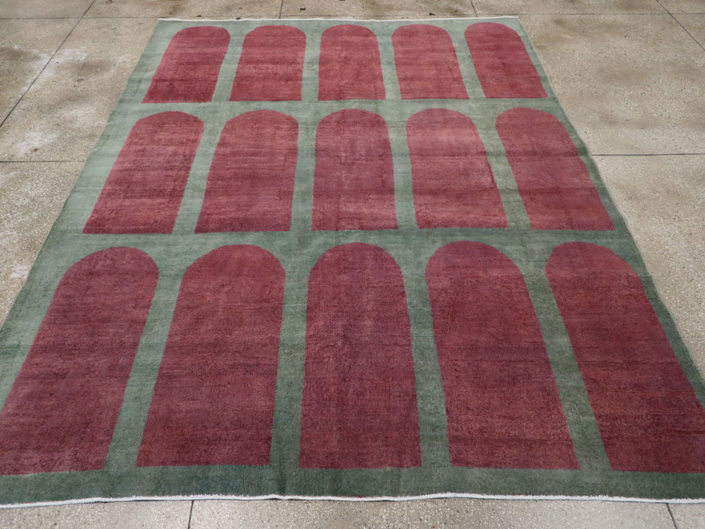 Vintage Turkish Art Deco Style Room Size Carpet, No.31272 - Gsblank