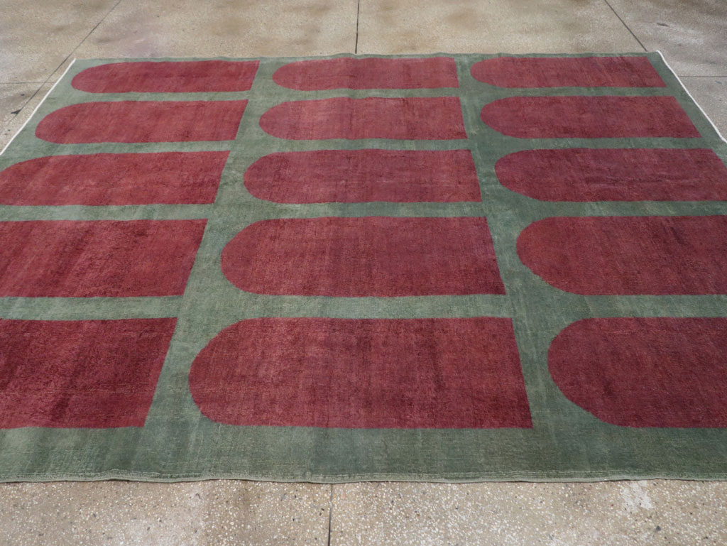 Vintage Turkish Art Deco Style Room Size Carpet, No.31272 - Gsblank