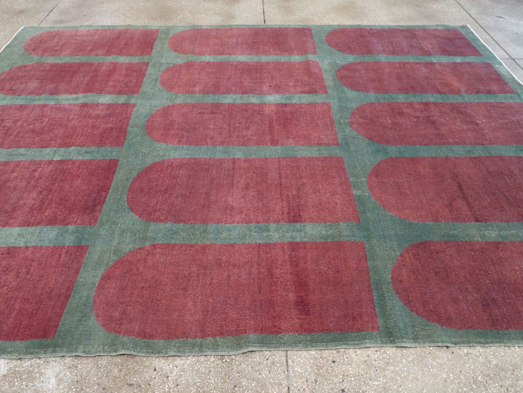 Vintage Turkish Art Deco Style Room Size Carpet, No.31273 - Gsblank