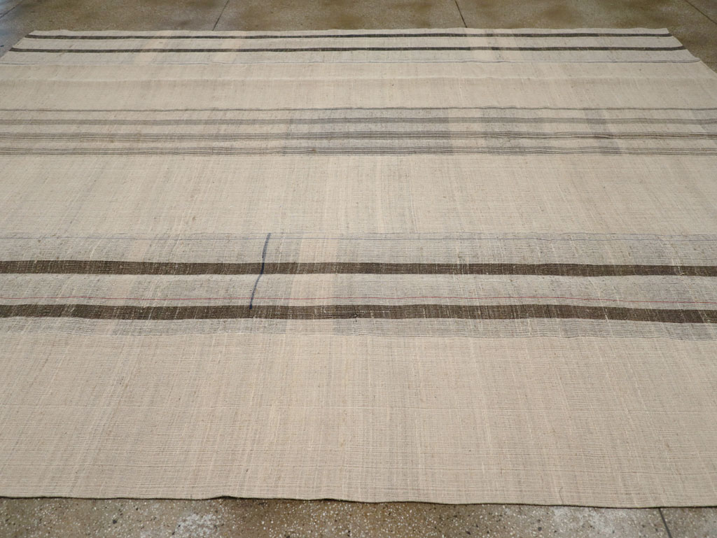 Vintage Turkish Flatweave Kilim Room Size Carpet, No.31307 - Gsblank