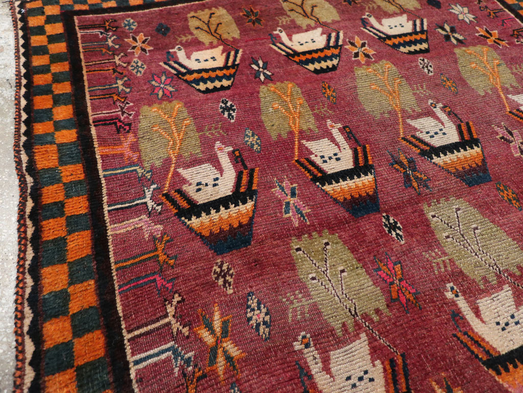 Vintage Persian Pictorial Gabbeh Accent Rug, No.31316 - Gsblank