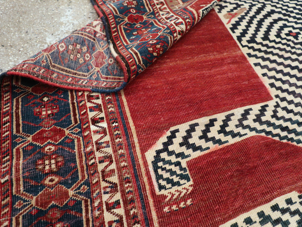 Antique Persian Qashqai Pictorial Accent Rug, No.31320 - Gsblank