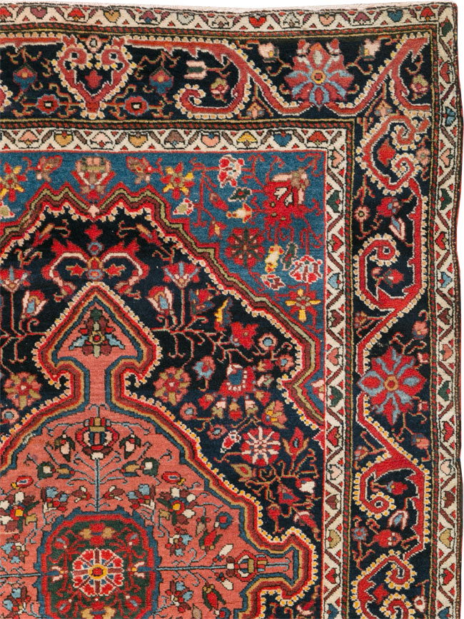 Antique Persian Sarouk Throw Rug, No.31327 - Gsblank