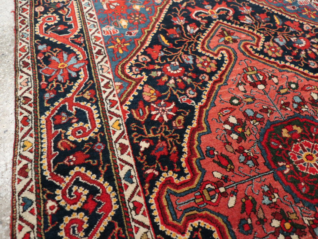 Antique Persian Sarouk Throw Rug, No.31327 - Gsblank