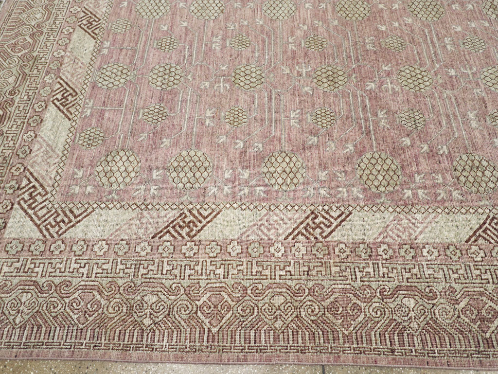 Contemporary East Turkestan Khotan Room Size Carpet, No.31332 - Gsblank