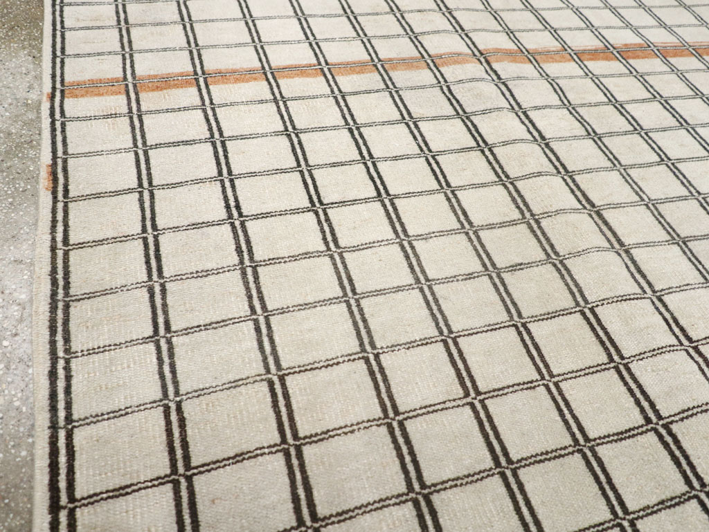 Vintage Turkish Anatolian Accent Carpet, No.31354 - Gsblank