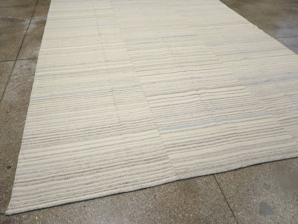 Contemporary Turkish Flatweave Kilim Room Size Carpet, No.31355 - Gsblank