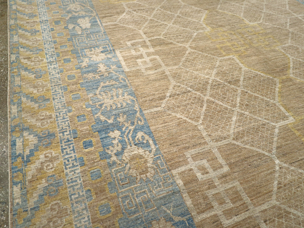 Contemporary East Turkestan Khotan Room Size Carpet, No.31356 - Gsblank