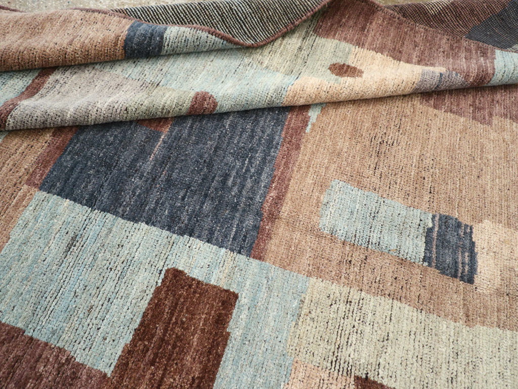 Contemporary Turkish Room Size Carpet, No.31377 - Gsblank