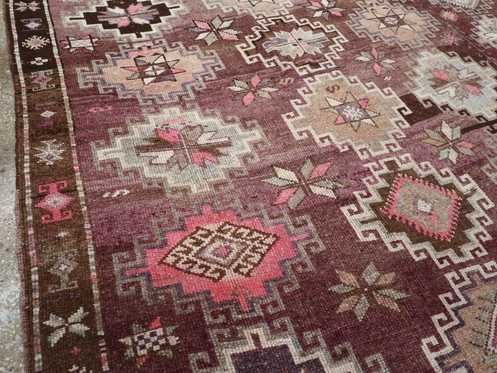 Vintage Turkish Anatolian Room Size Carpet, No.31399 - Gsblank