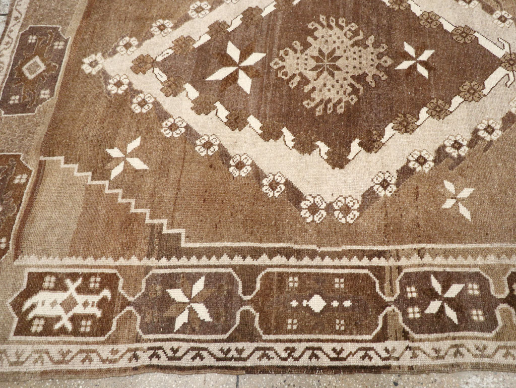 Vintage Turkish Anatolian Room Size Carpet, No.31400 - Gsblank