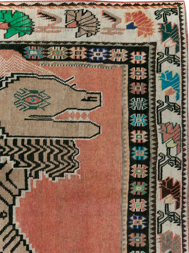 Vintage Persian Pictorial Gabbeh Accent Carpet, No.31410 - Gsblank