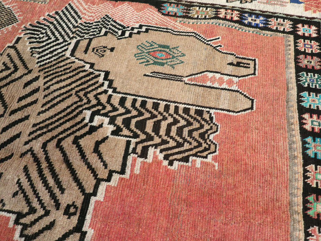 Vintage Persian Pictorial Gabbeh Accent Carpet, No.31410 - Gsblank