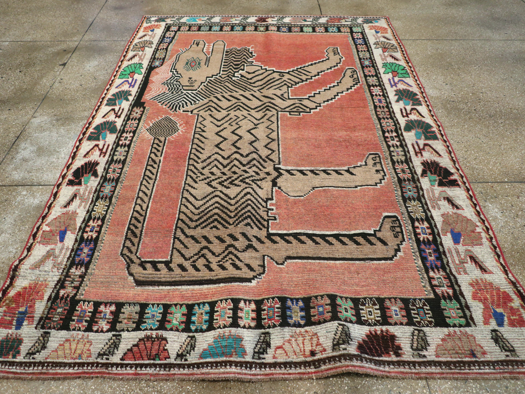 Vintage Persian Pictorial Gabbeh Accent Carpet, No.31410 - Gsblank