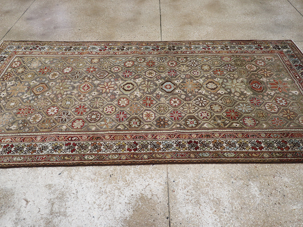 Antique Persian Kurd Gallery Rug, No.31411 - Gsblank