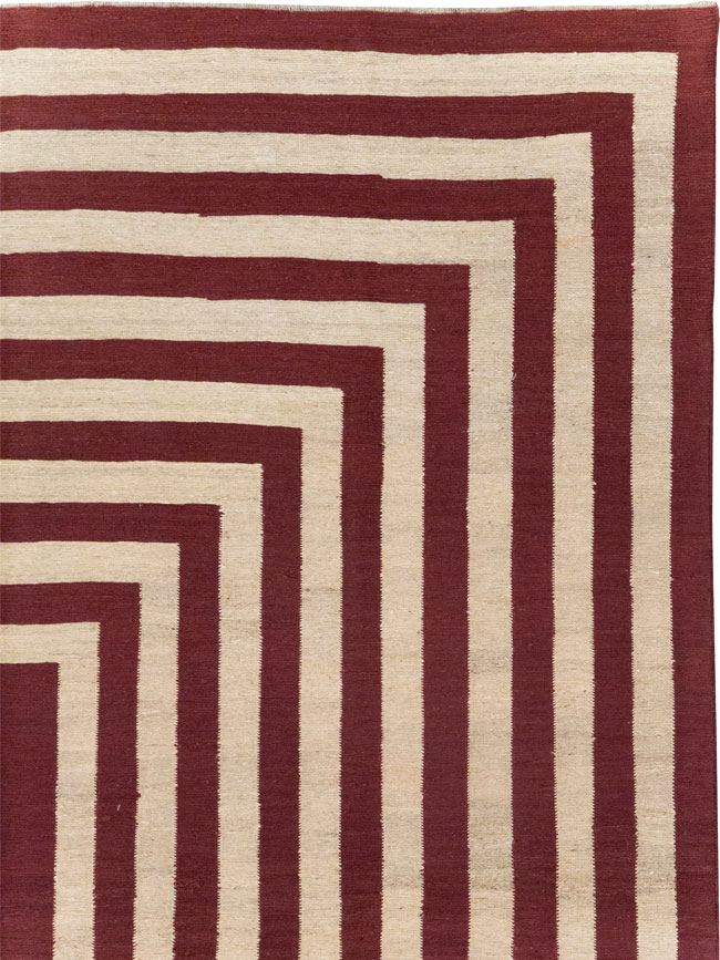 Contemporary Turkish Flatweave Accent Carpet, No.31412 - Gsblank