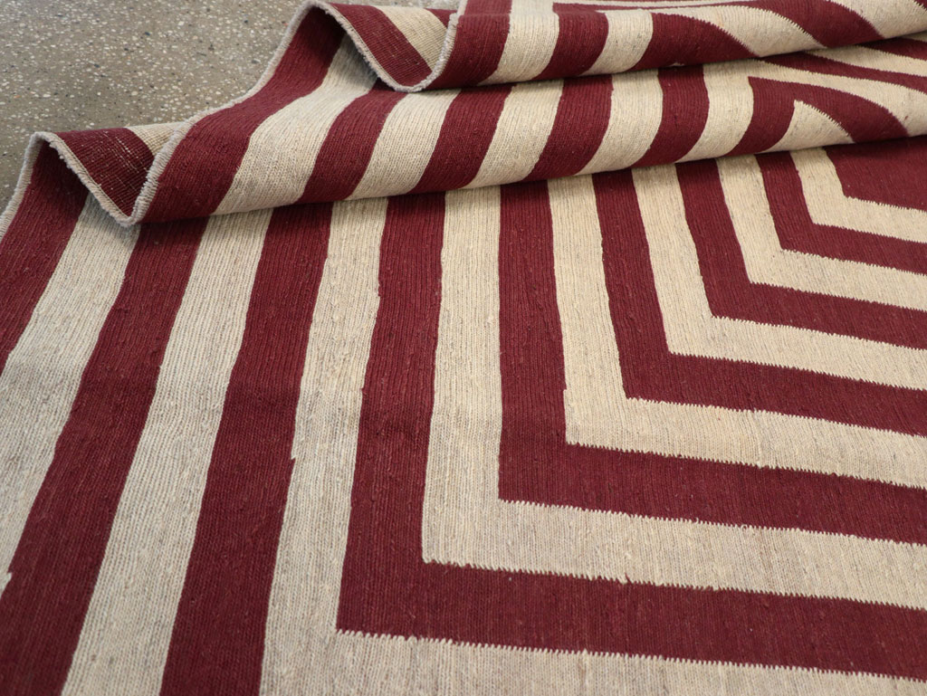 Contemporary Turkish Flatweave Accent Carpet, No.31412 - Gsblank
