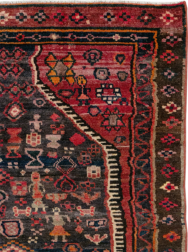 Vintage Persian Hamadan Pictorial Accent Rug, No.31413 - Gsblank