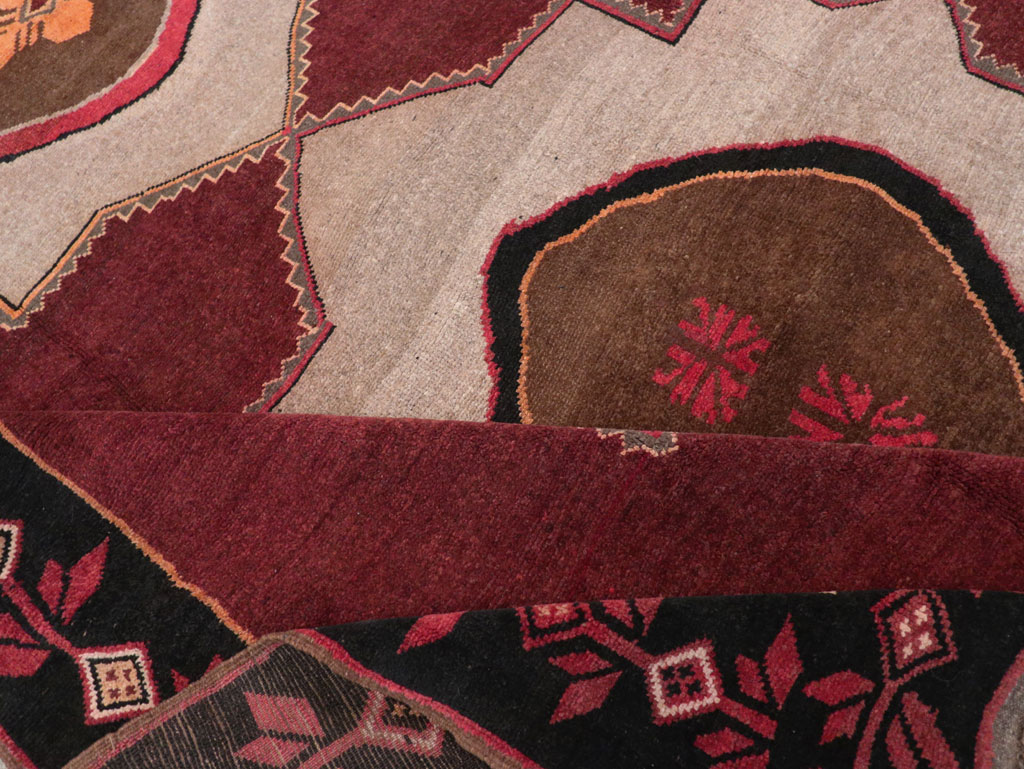 Vintage Turkish Anatolian Tribal Room Size Carpet, No.31419 - Gsblank