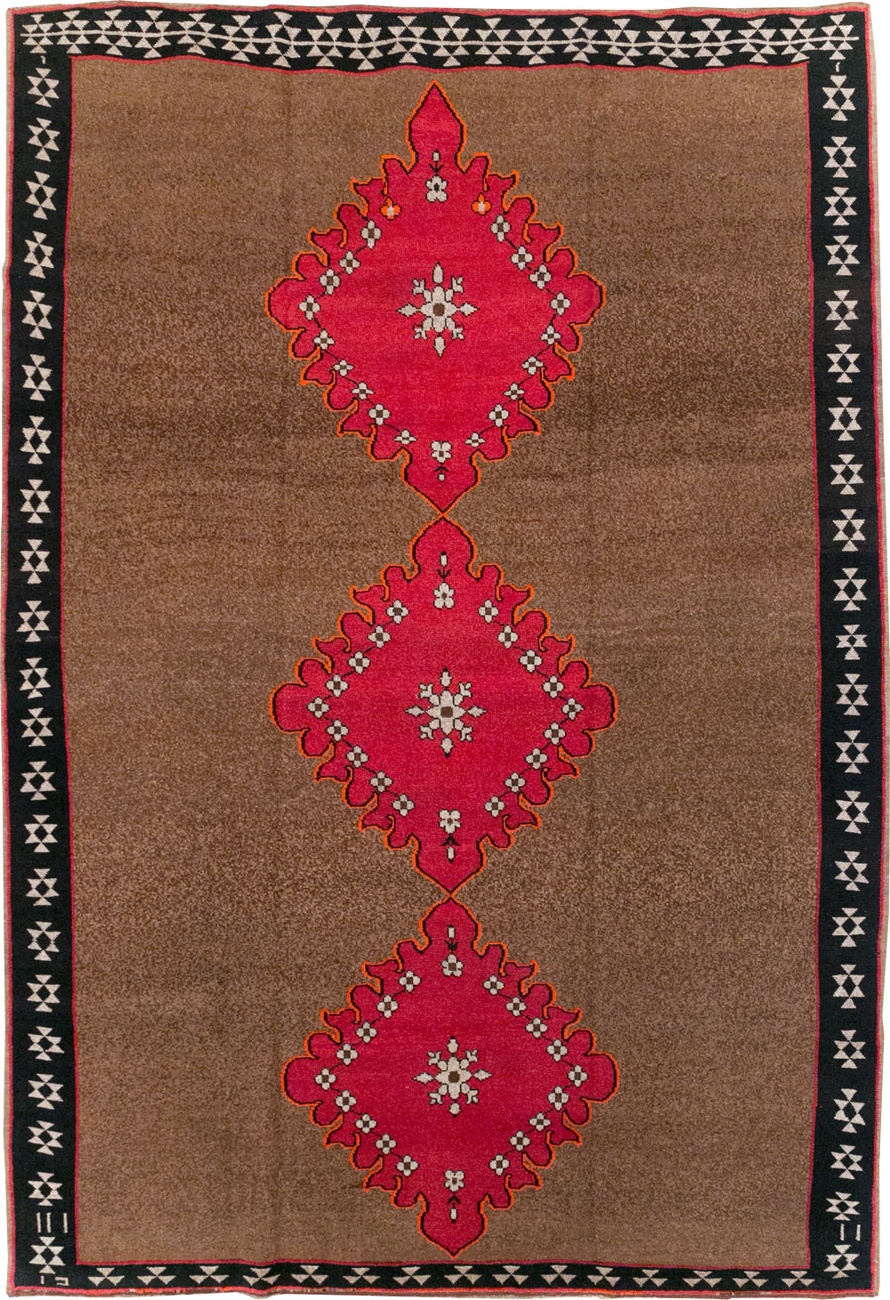 Vintage Turkish Anatolian Tribal Room Size Carpet, No.31420 - Gsblank