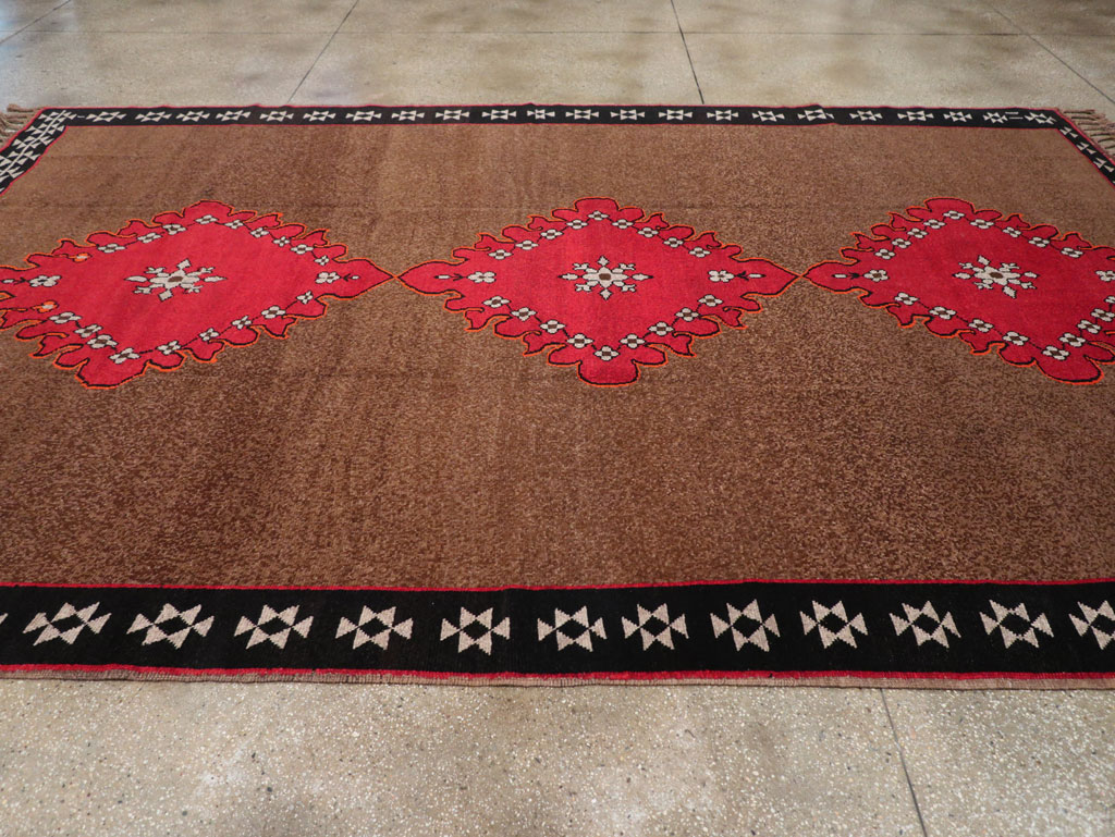 Vintage Turkish Anatolian Tribal Room Size Carpet, No.31420 - Gsblank