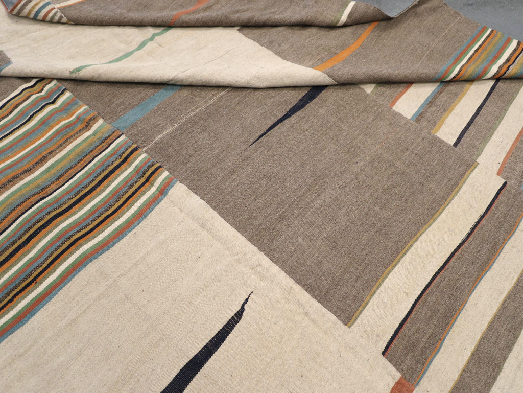 Modern Turkish Flatweave Room Size Carpet, No.31427 - Gsblank