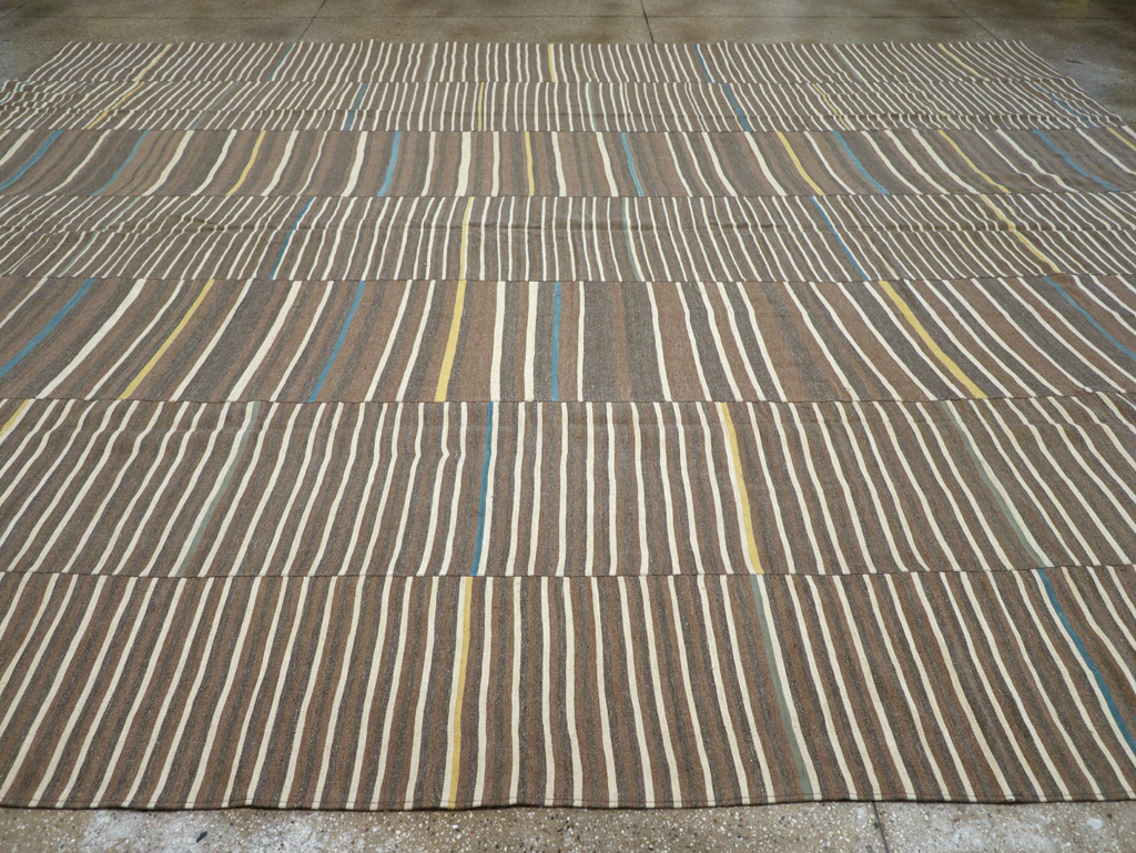 Modern Turkish Flatweave Large Room Size Carpet, No.31435 - Gsblank