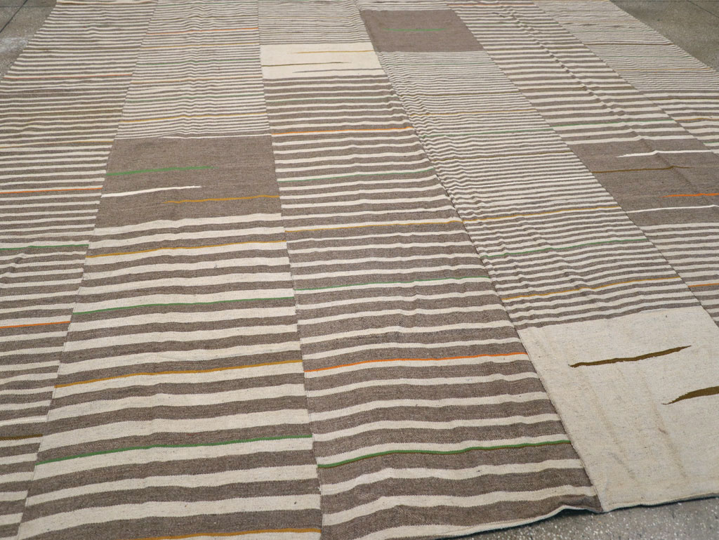 Modern Turkish Flatweave Large Room Size Carpet, No.31436 - Gsblank