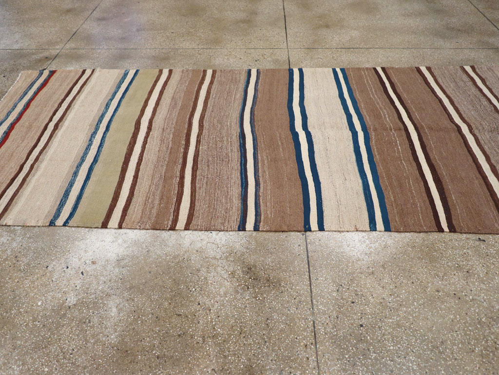 Vintage Persian Kilim Gallery Rug, No.31437 - Gsblank