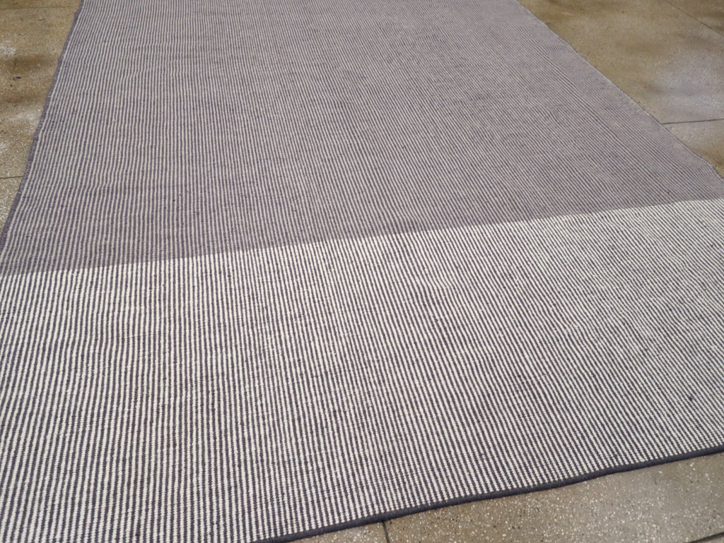 Contemporary Turkish Flatweave Room Size Carpet, No.31447 - Gsblank