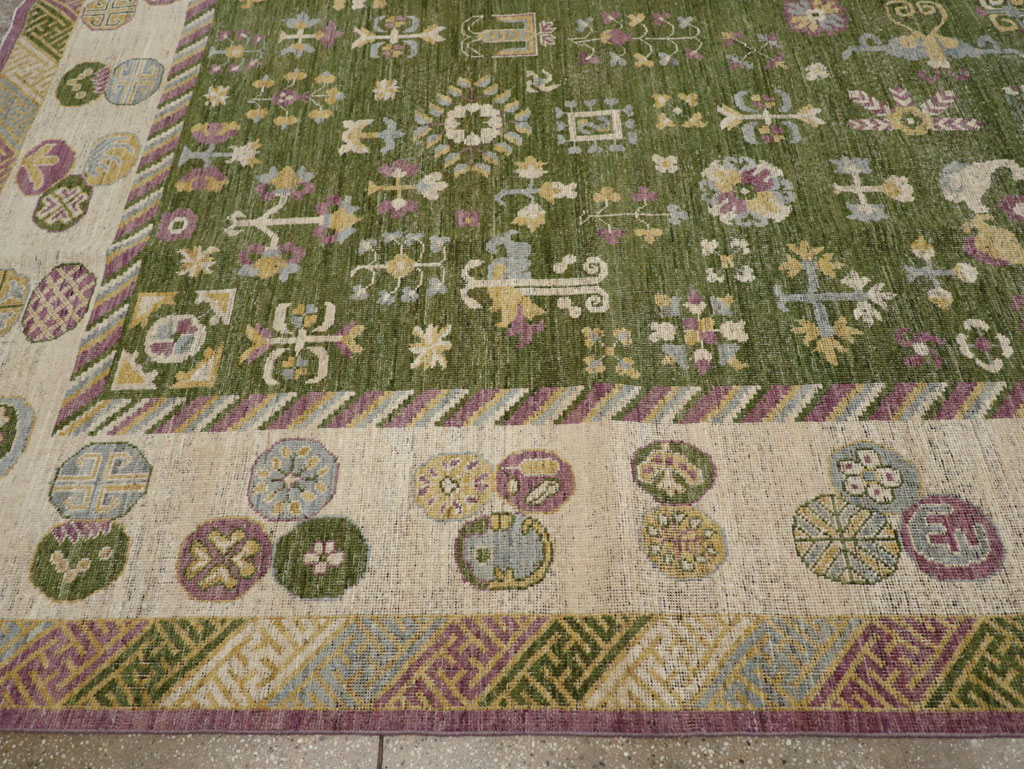 Modern East Turkestan Khotan Room Size Carpet, No.31454 - Gsblank