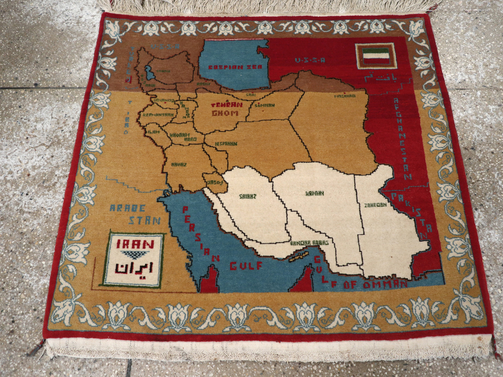Vintage Persian Tabriz Pictorial Map Rug, No.31466 - Gsblank