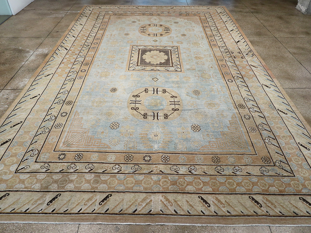 Antique East Turkestan Khotan Large Carpet, No.31472 - Gsblank