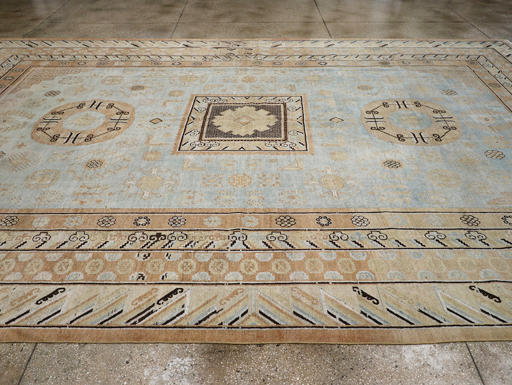 Antique East Turkestan Khotan Large Carpet, No.31472 - Gsblank