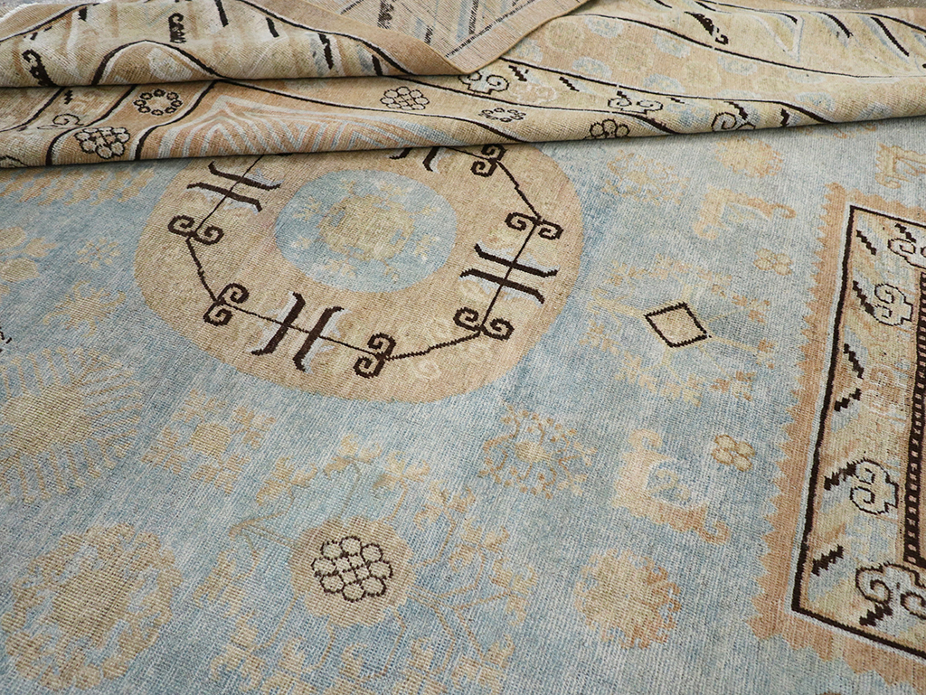 Antique East Turkestan Khotan Large Carpet, No.31472 - Gsblank