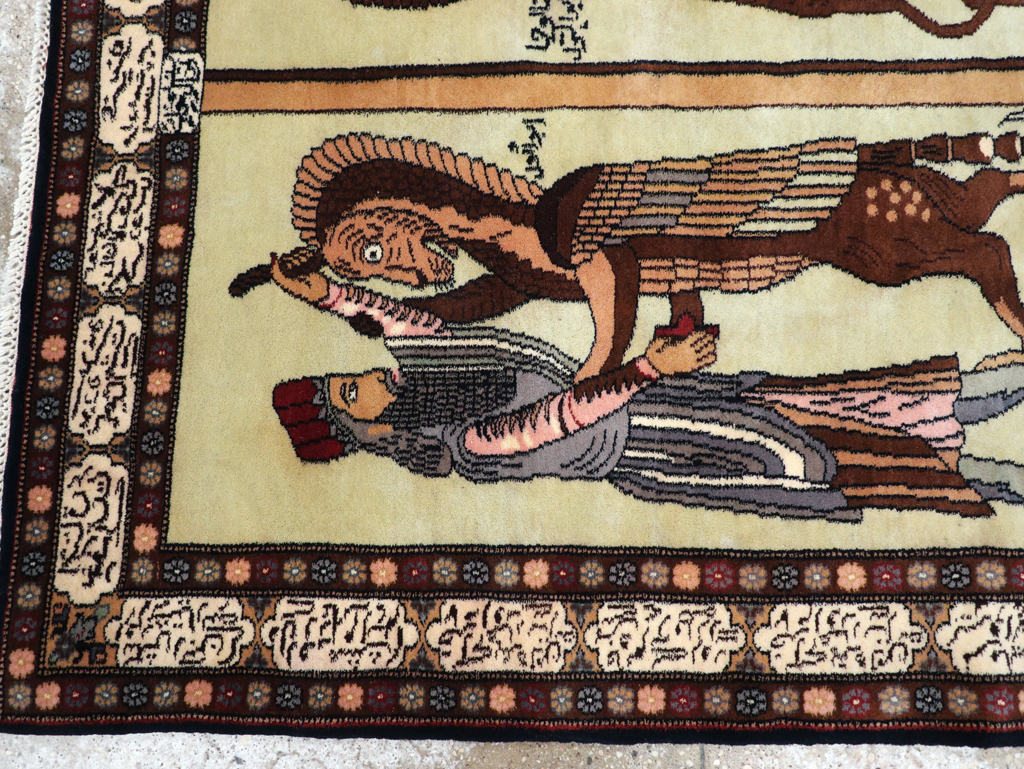 Vintage Turkish Zanjan Pictorial Accent Rug, No.31477 - Gsblank