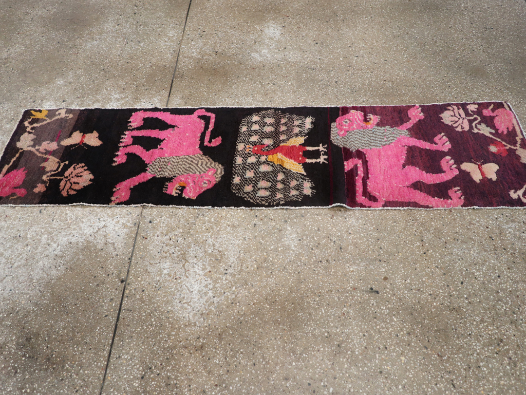 Vintage Tibetan Small Pictorial Runner, No.31487 - Gsblank