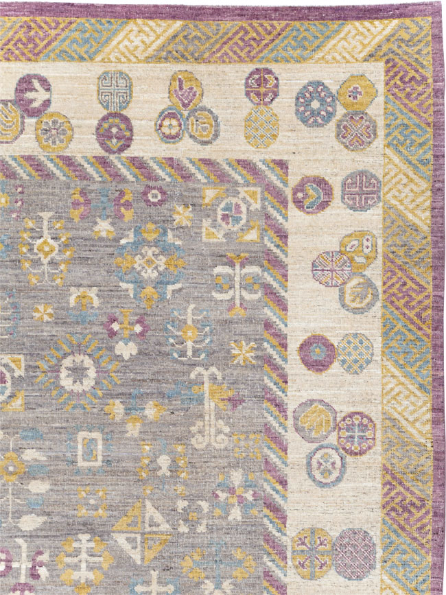 Modern East Turkestan Khotan Room Size Carpet, No.31496 - Gsblank