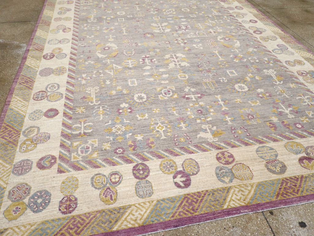 Modern East Turkestan Khotan Room Size Carpet, No.31496 - Gsblank