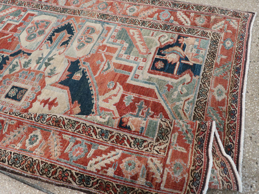 Antique Persian Heriz Accent Rug, No.31508 - Gsblank