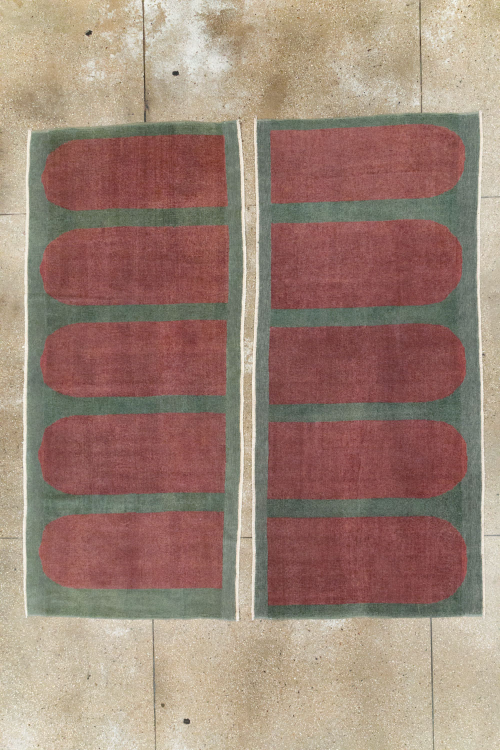 Vintage Turkish Art Deco Style Rug, No.31513 - Gsblank