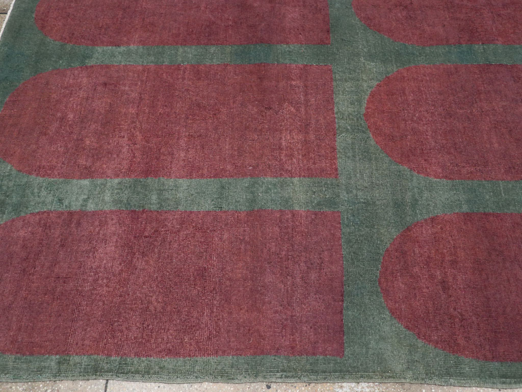 Vintage Turkish Art Deco Style Room Size Carpet, No.31514 - Gsblank