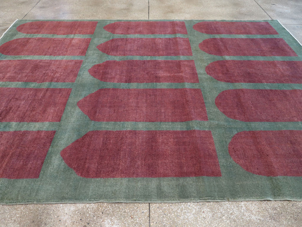 Vintage Turkish Art Deco Style Room Size Carpet, No.31516 - Gsblank