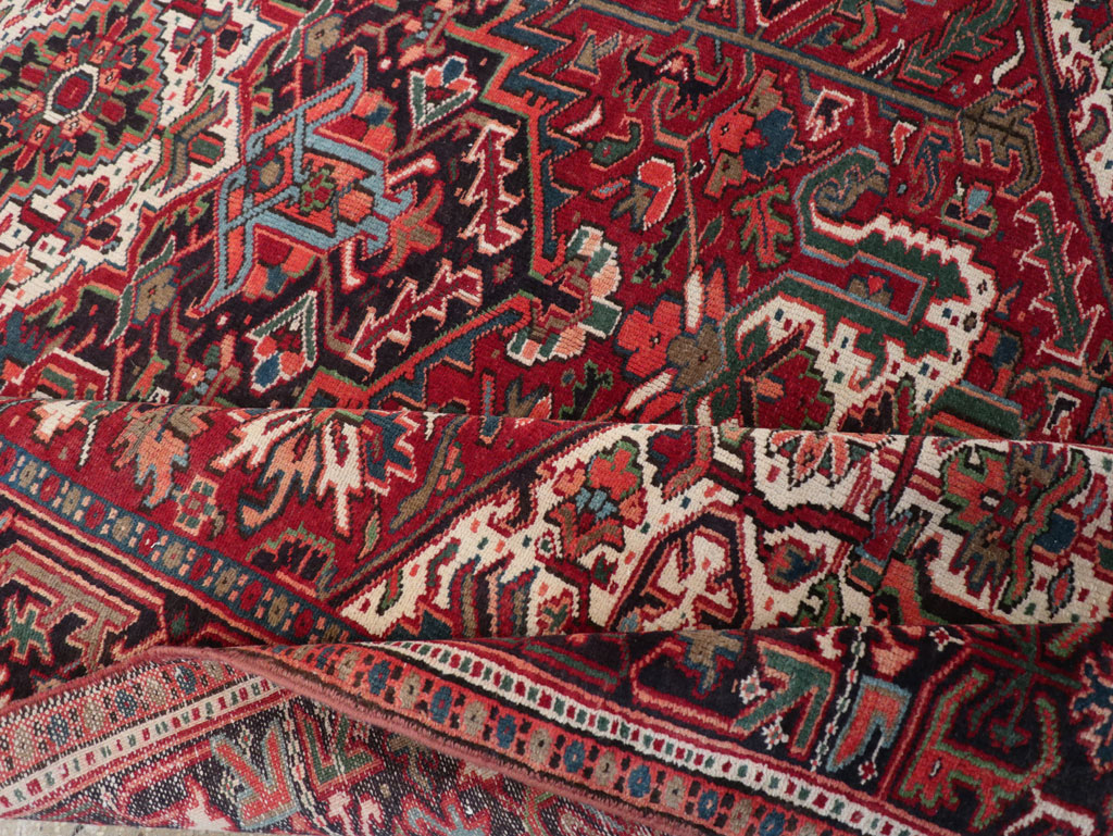 Vintage Persian Heriz Small Room Size Carpet, No.31519 - Gsblank
