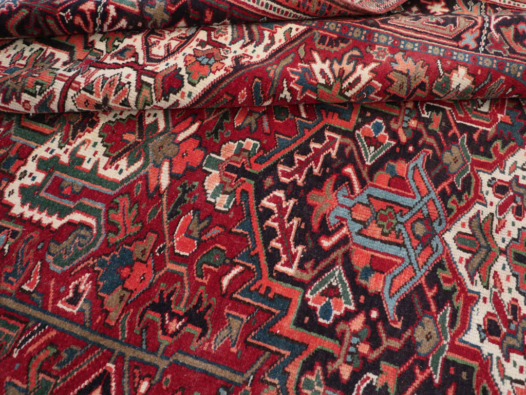 Vintage Persian Heriz Small Room Size Carpet, No.31519 - Gsblank