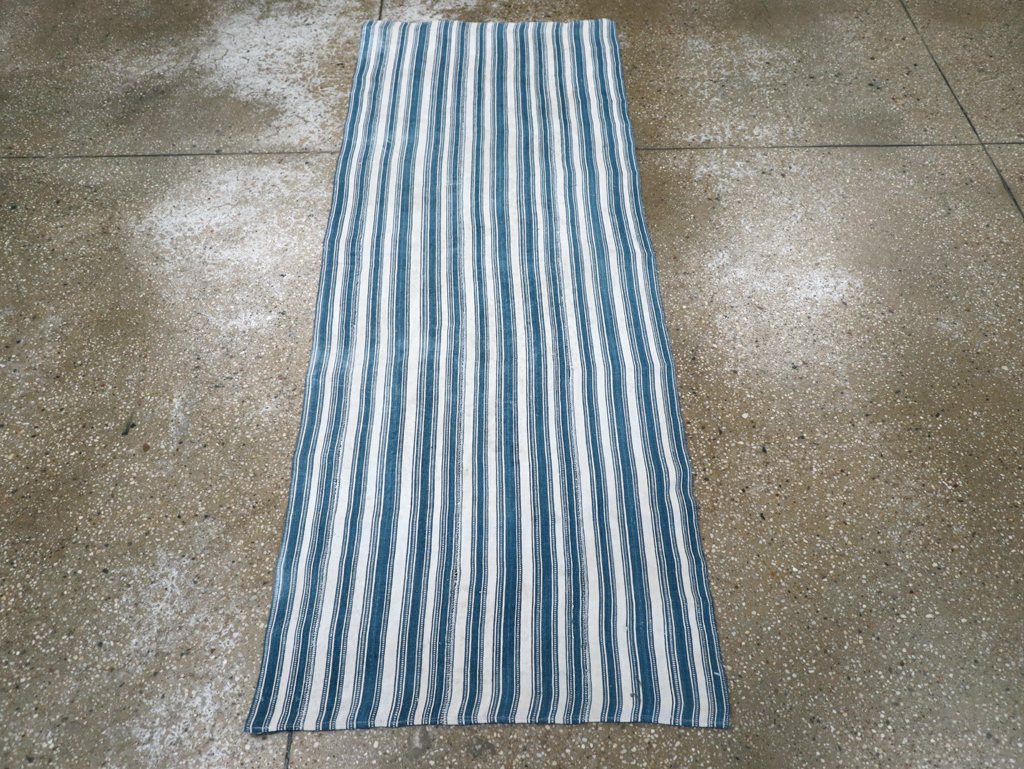 Vintage Persian Flatweave Kilim Throw Rug, No.31520 - Gsblank