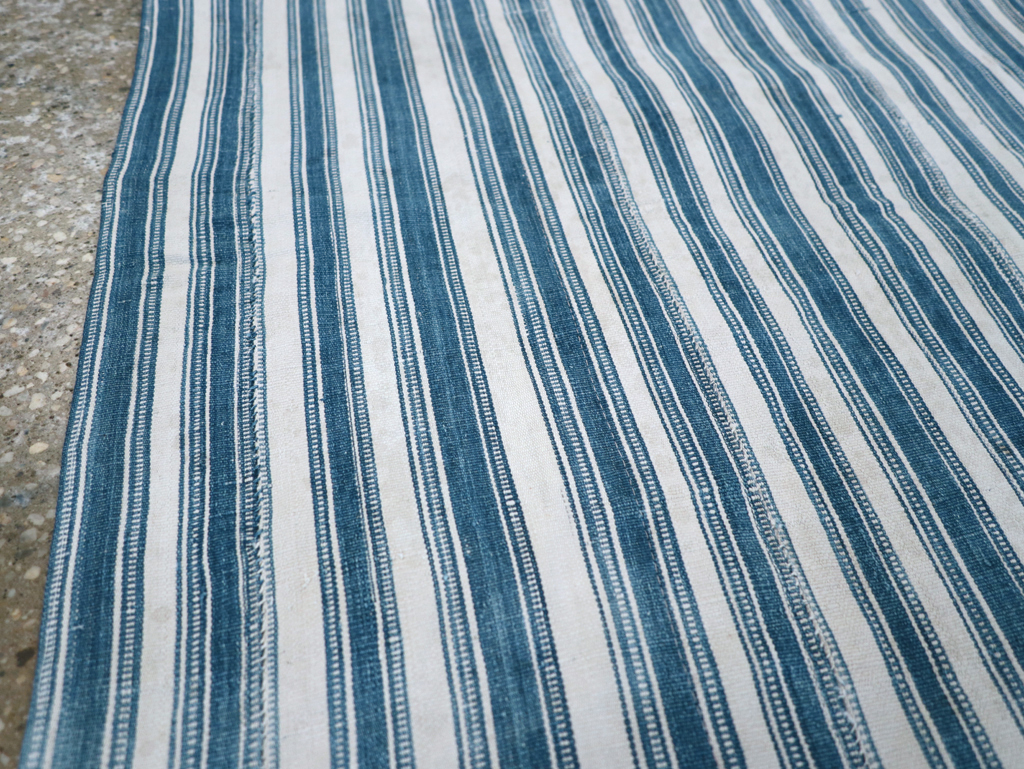 Vintage Persian Flatweave Kilim Throw Rug, No.31520 - Gsblank