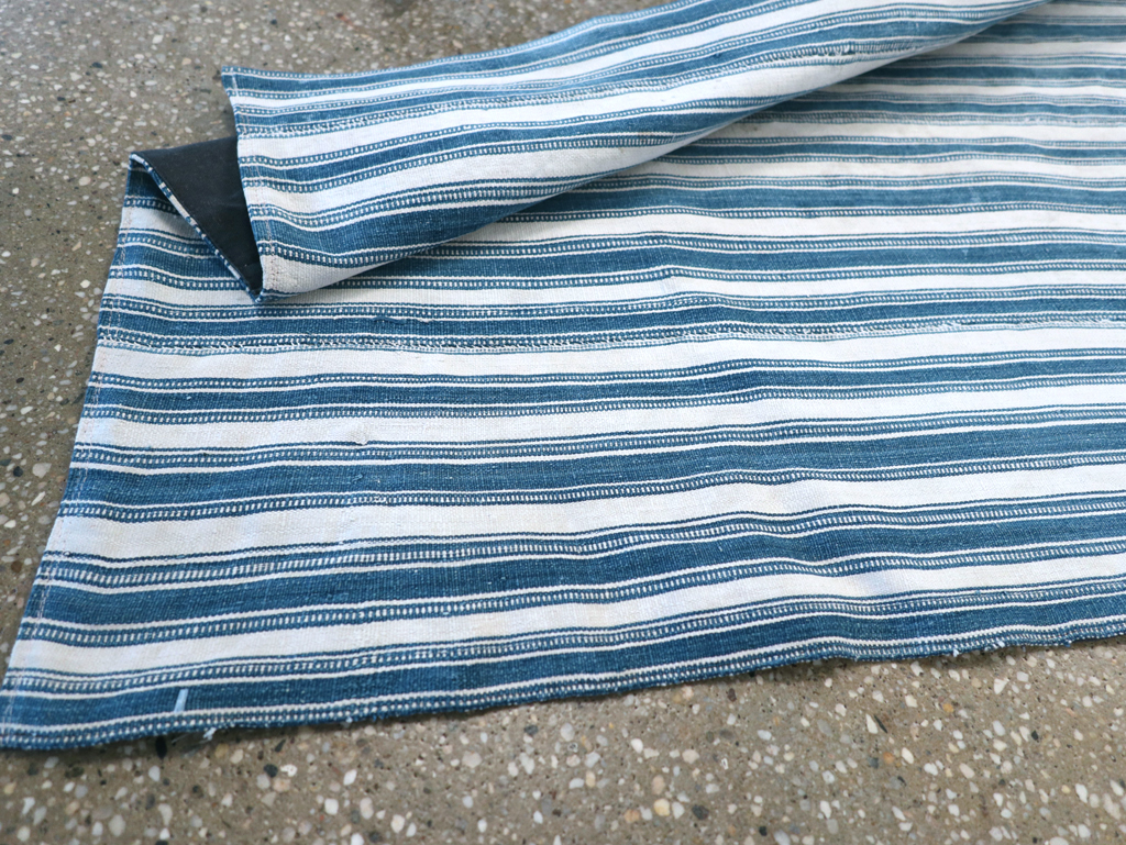 Vintage Persian Flatweave Kilim Throw Rug, No.31520 - Gsblank