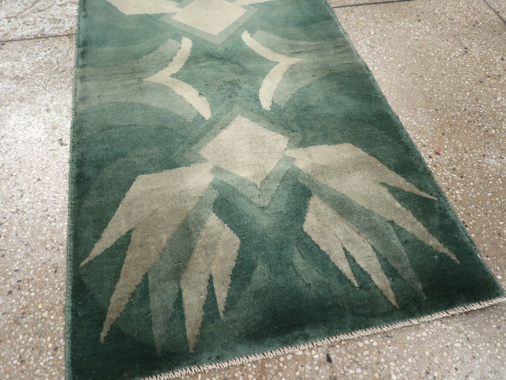 Vintage Chinese Art Deco Throw Rug, No.31525 - Gsblank